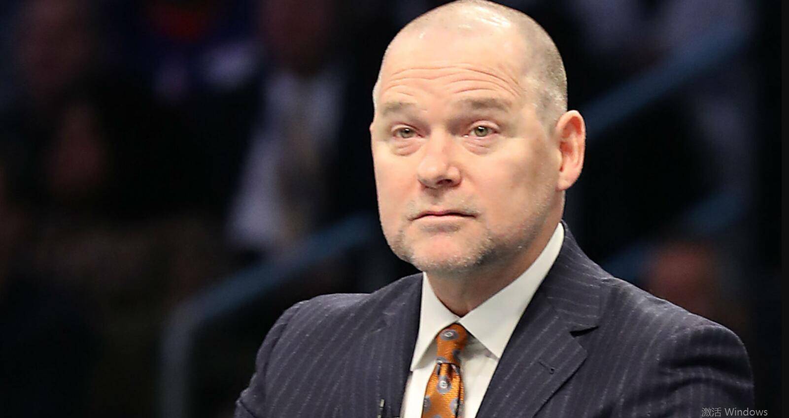 太阳队季后赛出局，主帅宣布引咎辞职，报告评论公司原因.